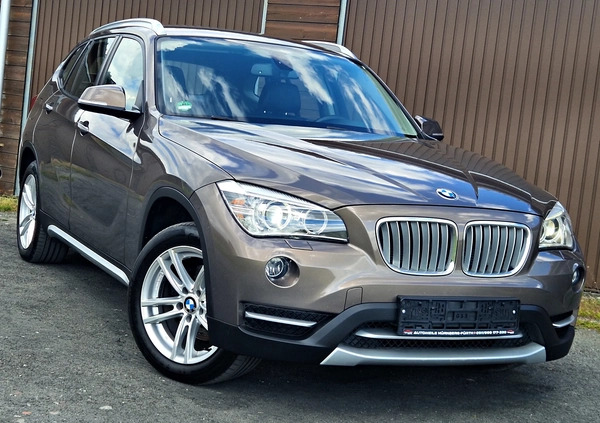 BMW X1 cena 53900 przebieg: 174000, rok produkcji 2013 z Września małe 781